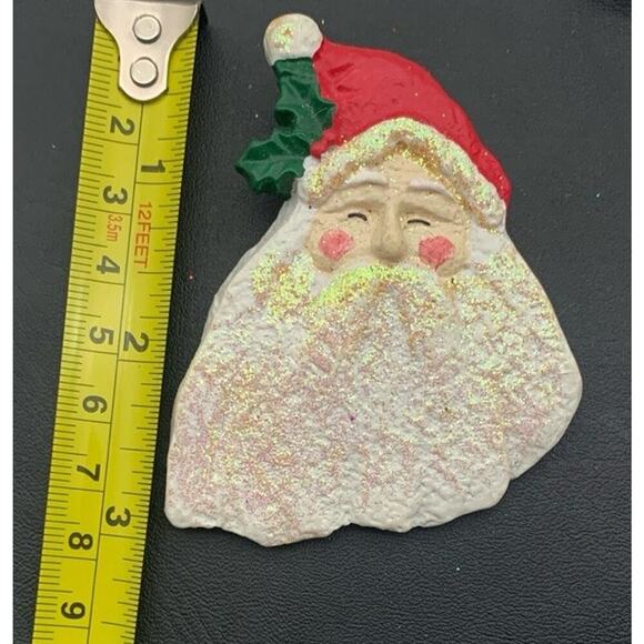 Vintage Christmas Santa Sparkly Ceramic Brooch - Picture 3 of 4